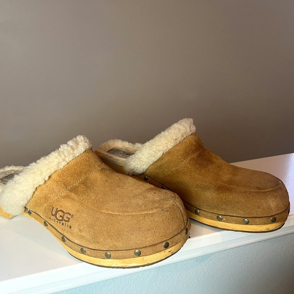 UGG Kalie Clog, UGG Australia Clog, UGG Clog, Sheepskin Lined, Tan Clog Size 10